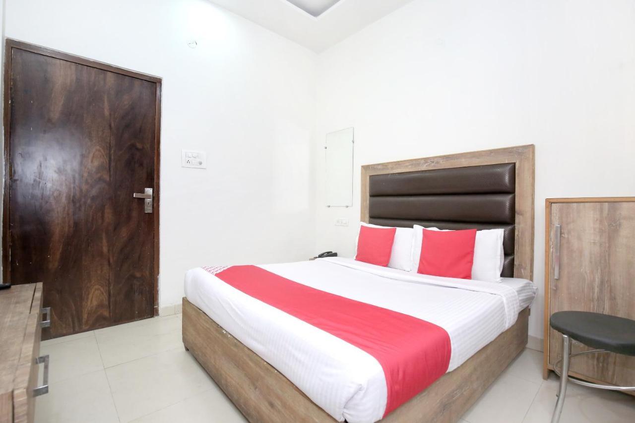 Oyo 10430 Citi View 3* Amritsar