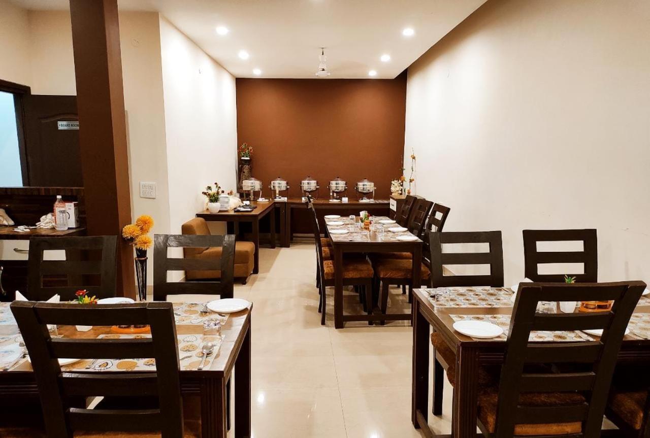 Infinity Rubystone Express Hotel 3*