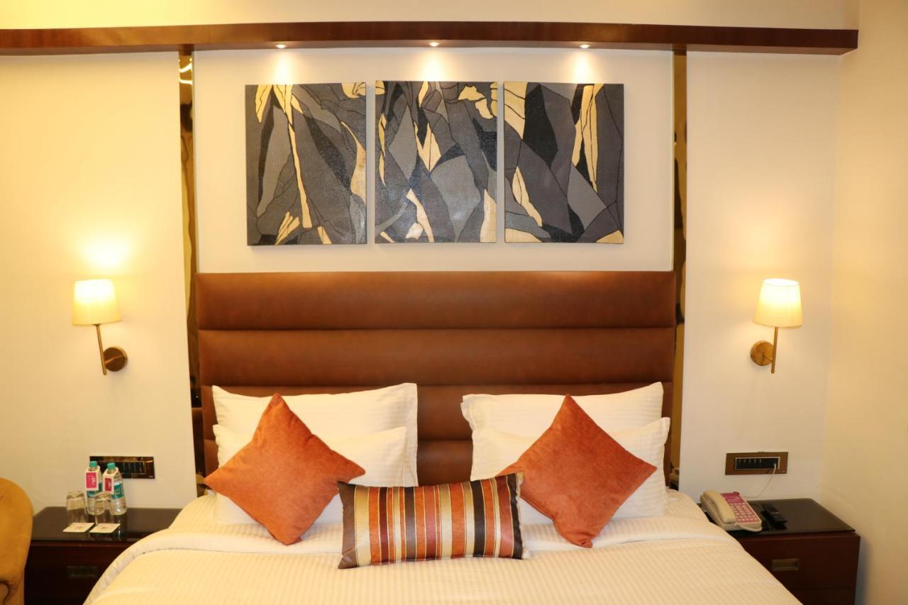 Regenta Amristar Airport Road By Royal Orchid Limited 3* Amritsar