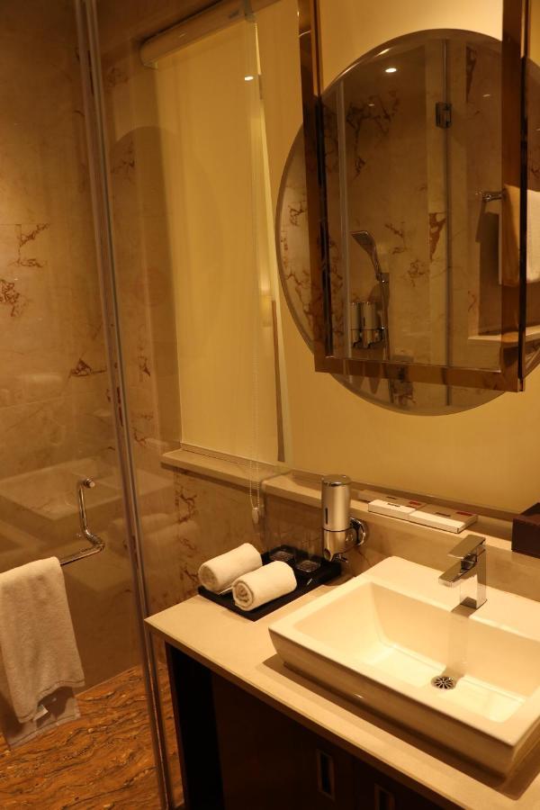 Hotel Regenta Amristar Airport Road By Royal Orchid Limited Amritsar