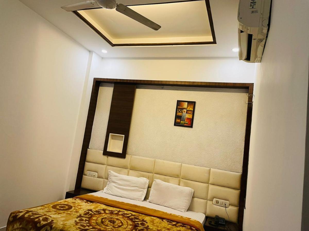 Premier Hotel
