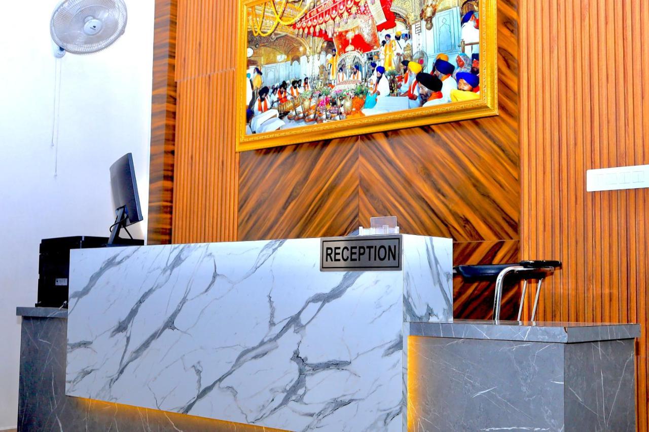 Hotel Lemonade 3*