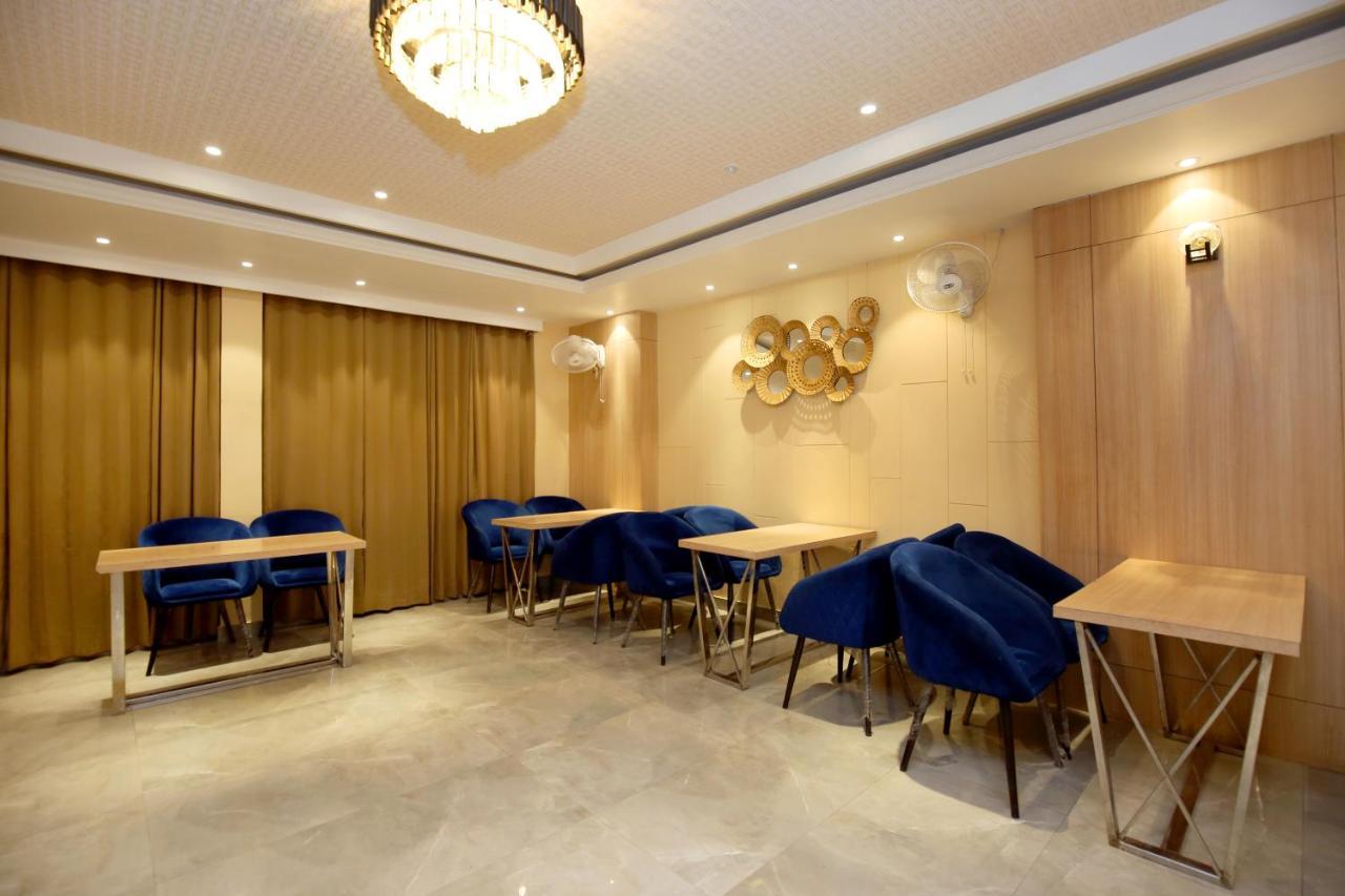 Hotel Apple Tree By Levelup Hotels Amritsar
