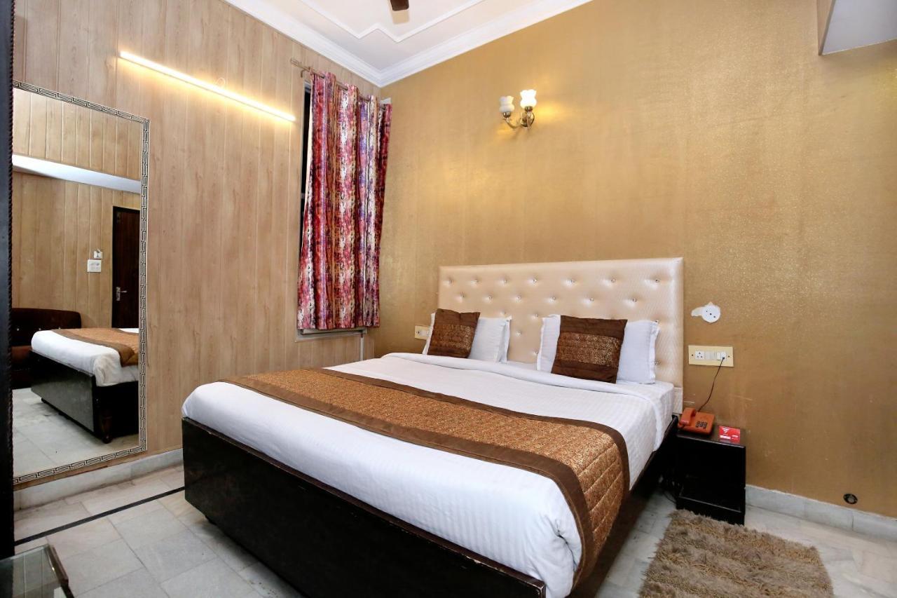 Oyo 966 Sallow International Amritsar