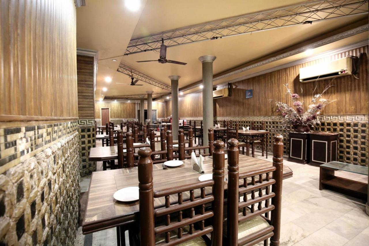 Hotel Oyo 966 Sallow International 3*