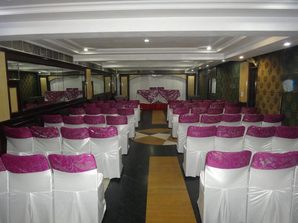 Royal Castle Hotel