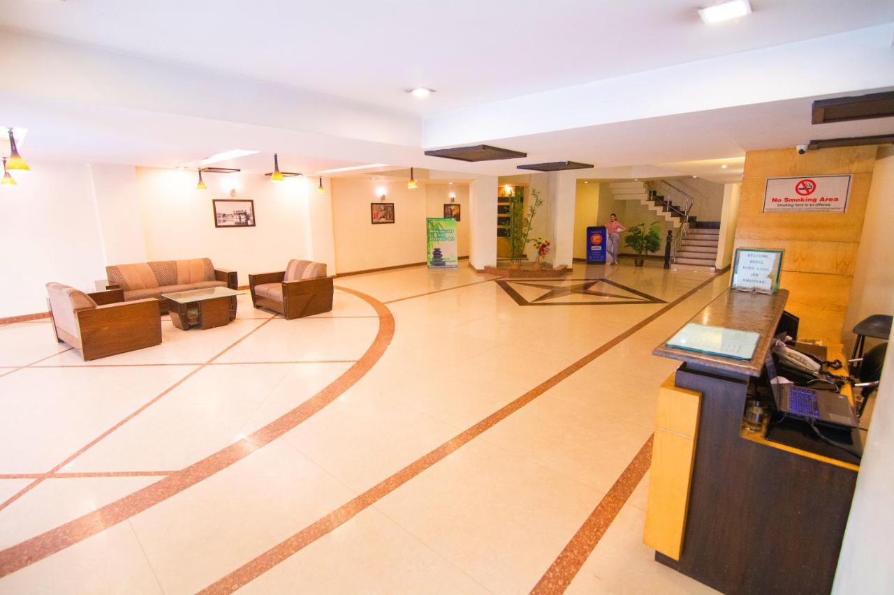 Hong Kong 3*