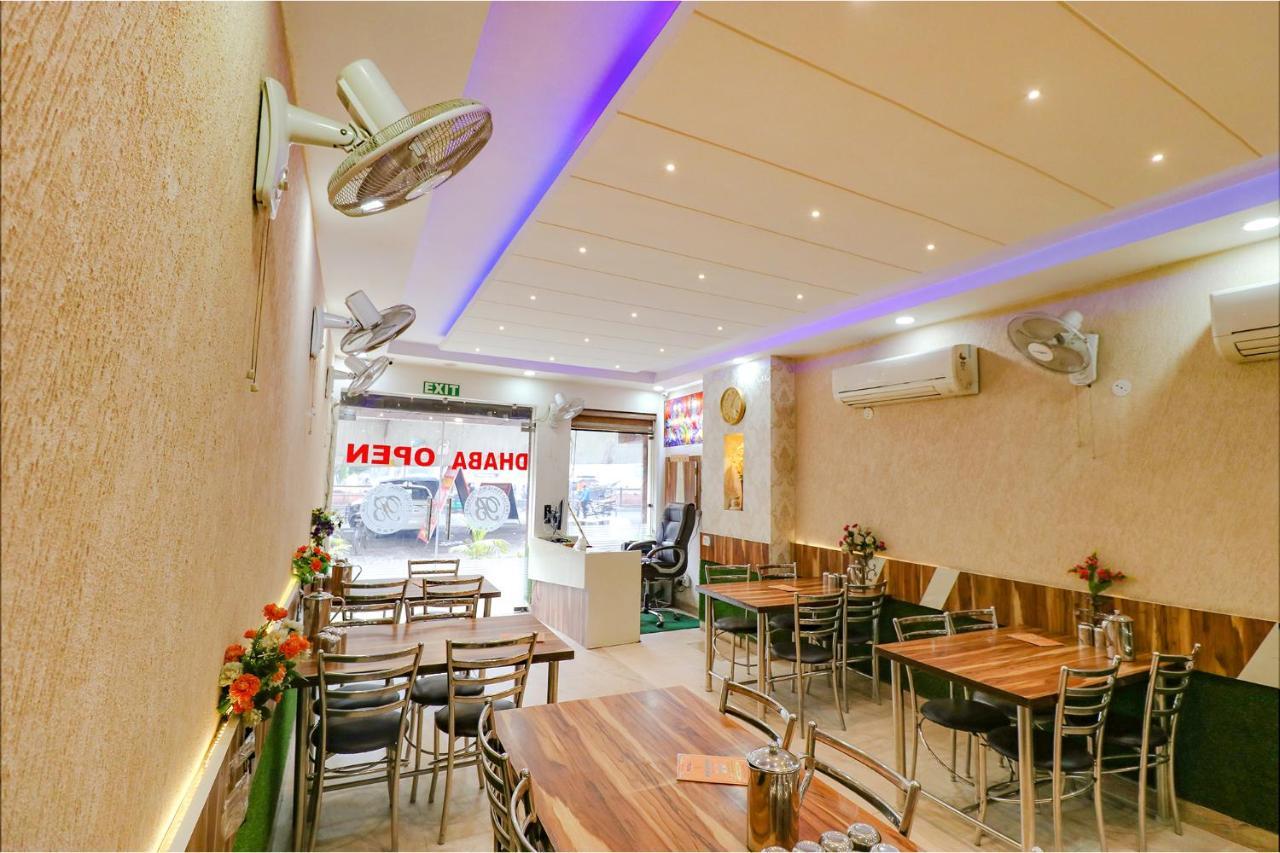 Hotel Fabhotel Jp Residency
