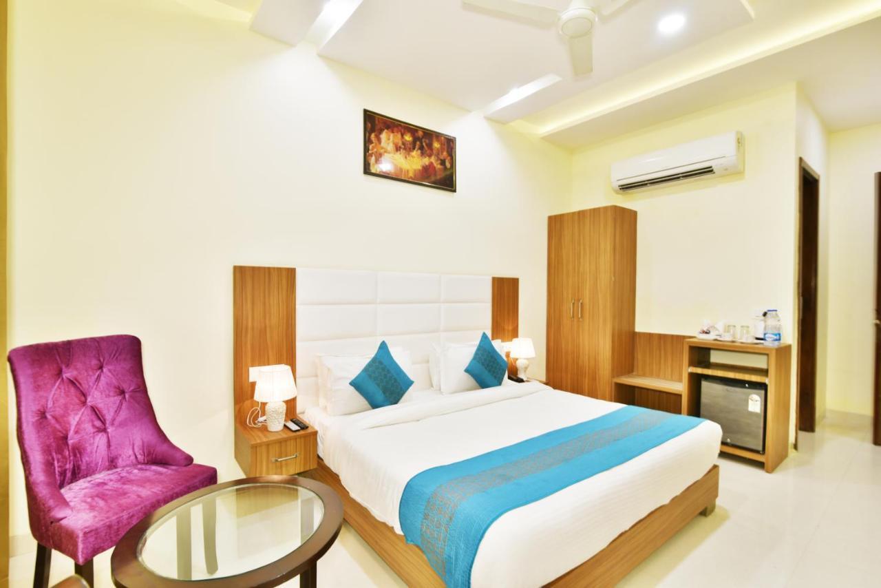 Capital O 8510 Welcome Hotel
