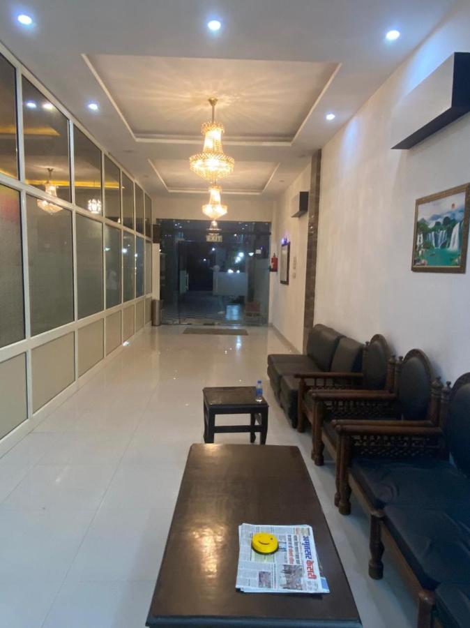 Broadway By Wb * Amritsar