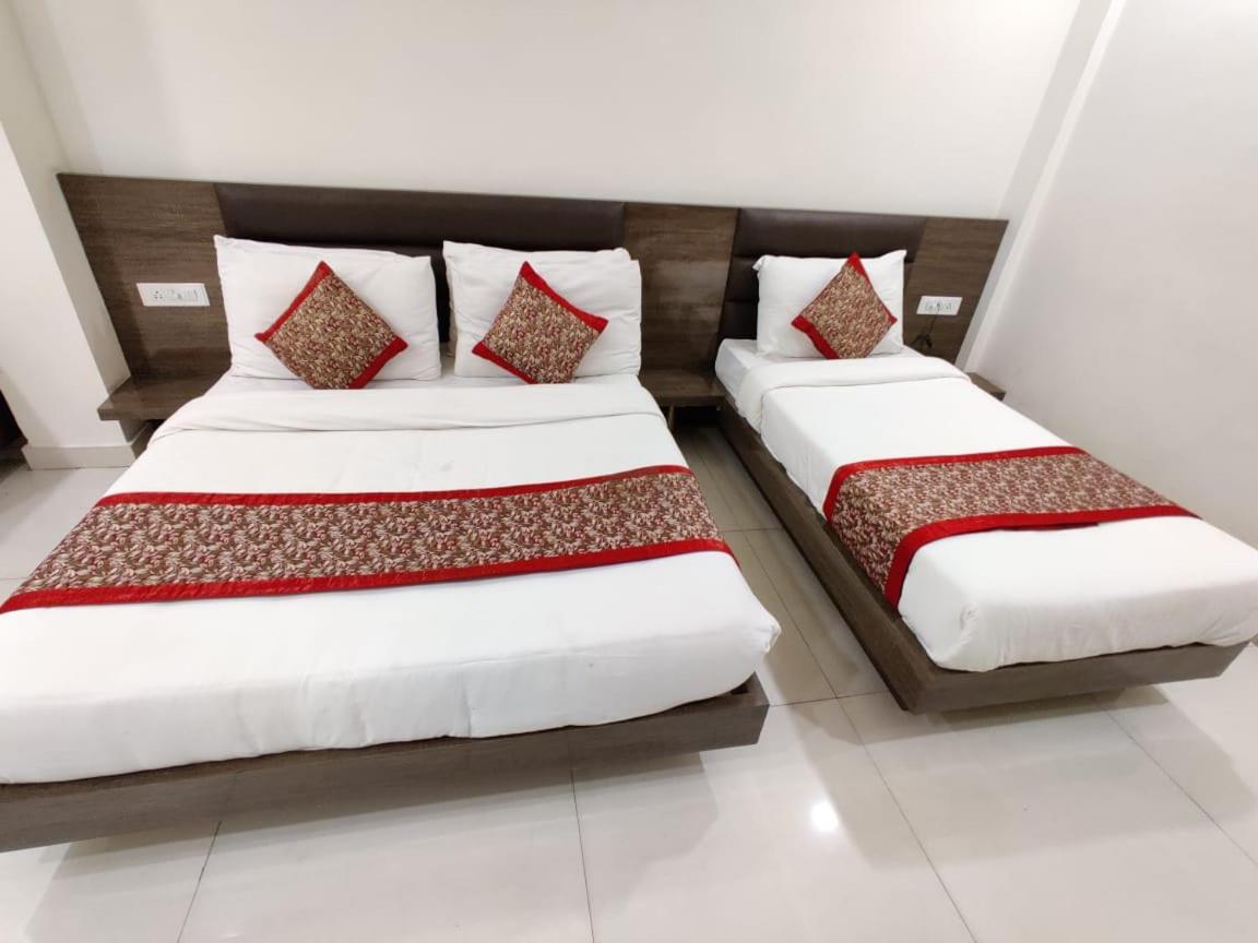 Hotel Super Collection O Near Railway Station Amritsar