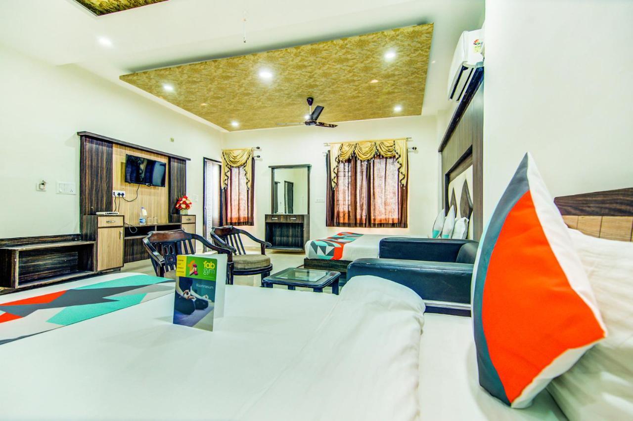 Fabhotel Ks