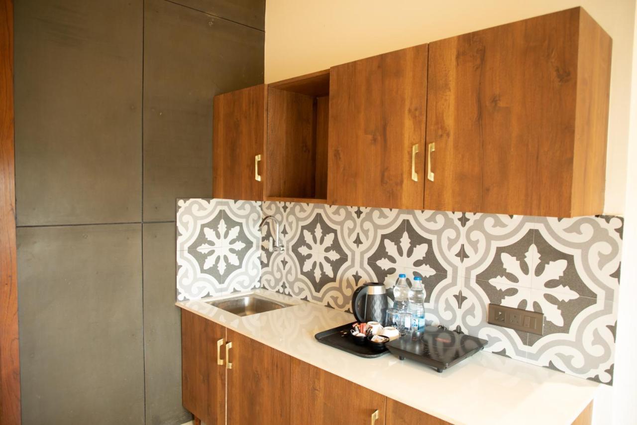 Palm Hotel Amritsar