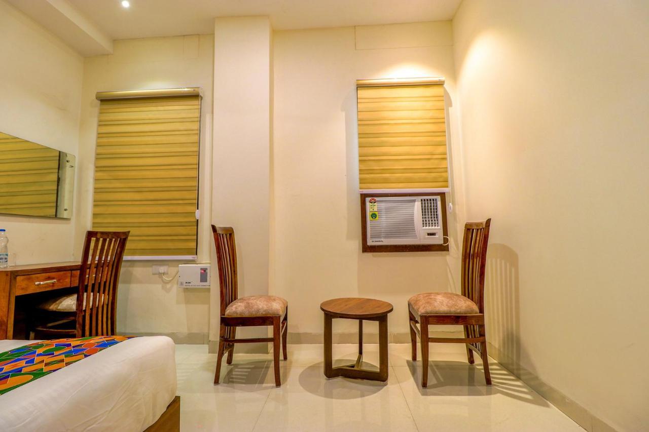 Hotel Fabhotel Prime Parisar 3*
