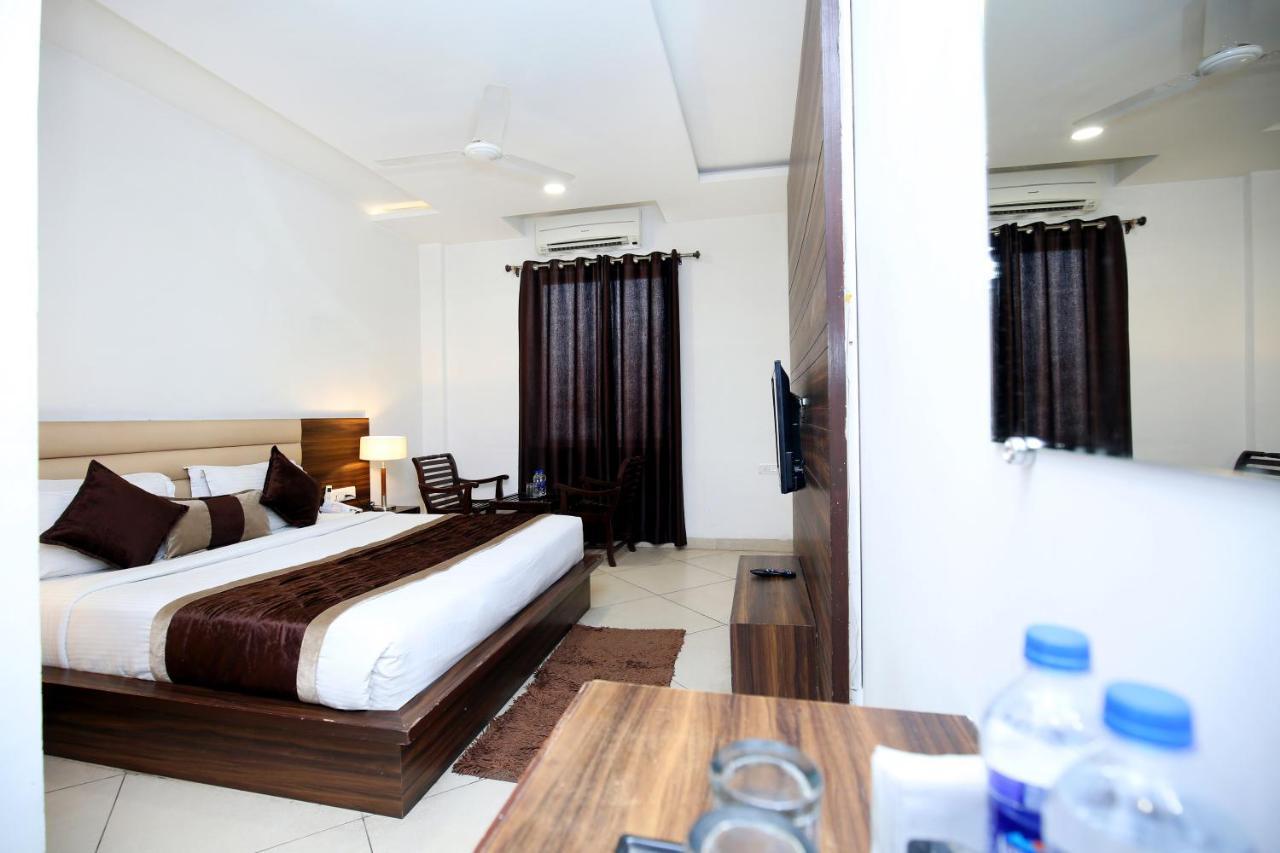 Hotel Hotel Kingsway By Levelup Hotels Amritsar