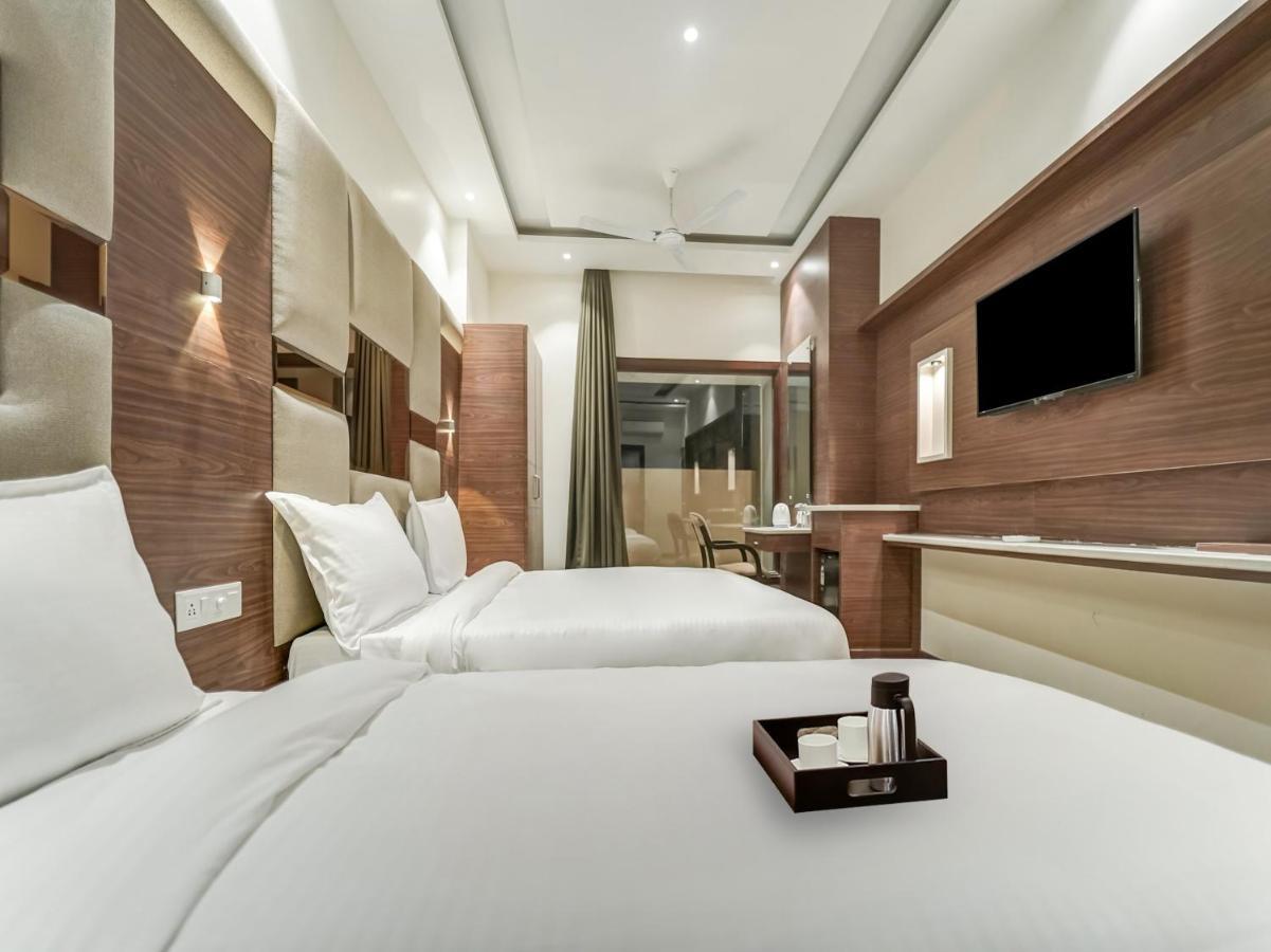 Oyo Townhouse 650 Aura Amritsar