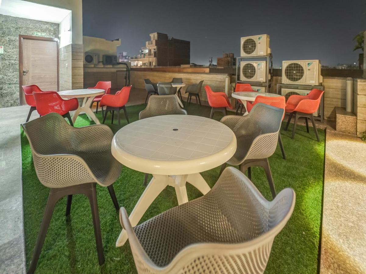 Hotel Oyo Townhouse 650 Aura Amritsar