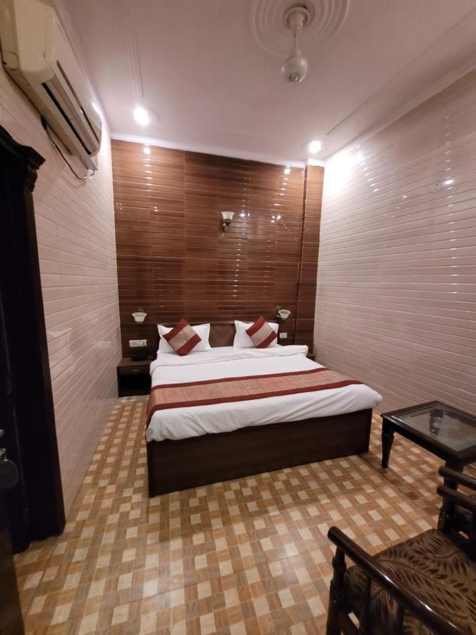 Hotel Holy - 10 Meter From Golden Temple 3*