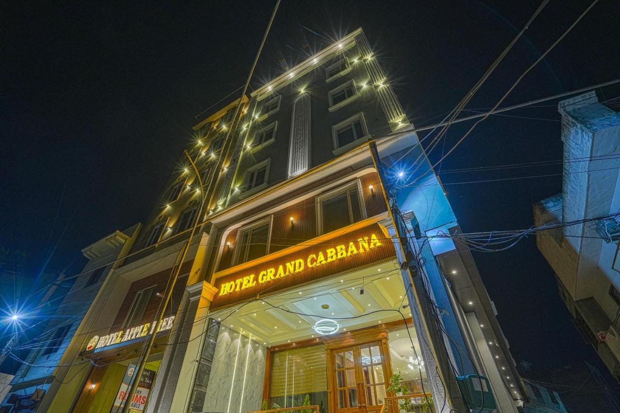 Grand Cabbana By Levelup Hotel