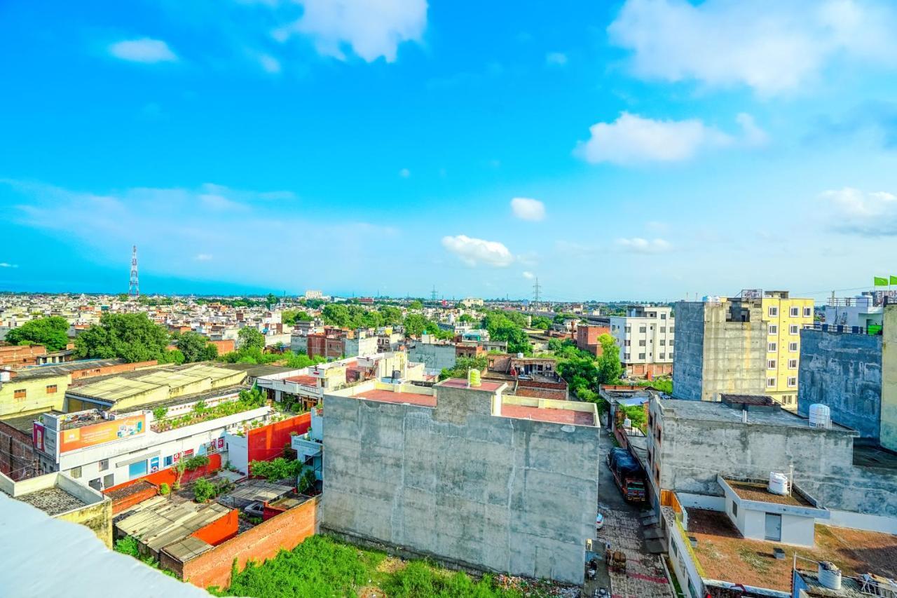Grand Cabbana By Levelup Hotel 4*