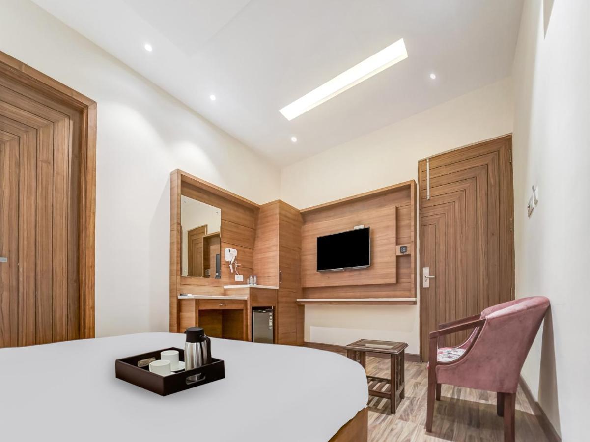 Oyo Townhouse 650 Aura Amritsar