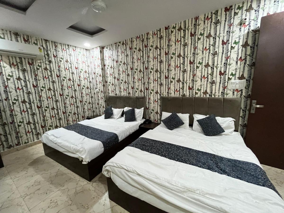 Hotel Sahib By Grb 3*