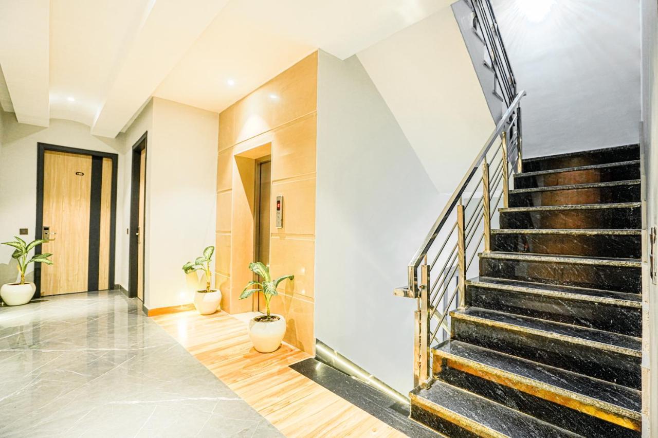 Grand Cabbana By Levelup Amritsar