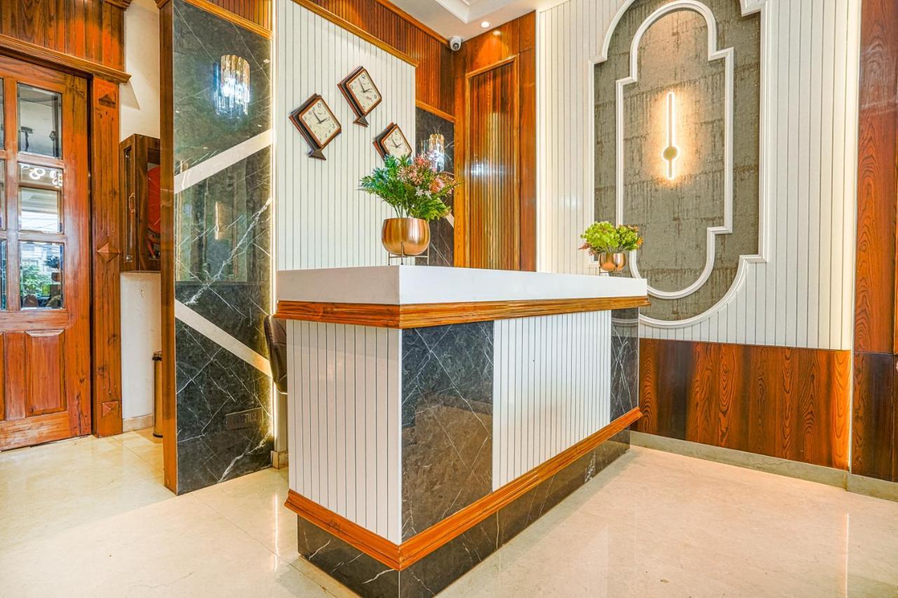Grand Cabbana By Levelup Hotel