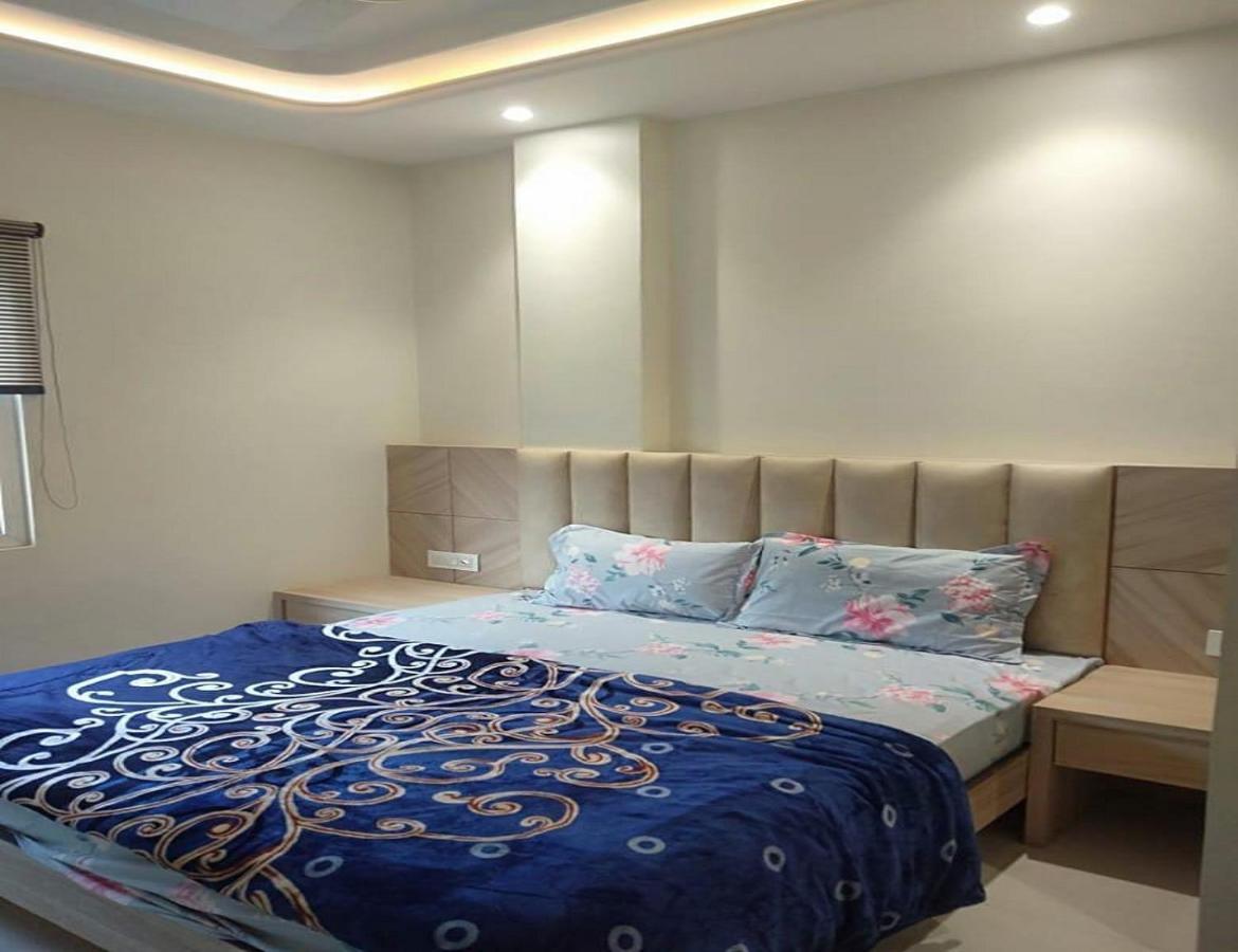 Gurmehar Residency, Hotel