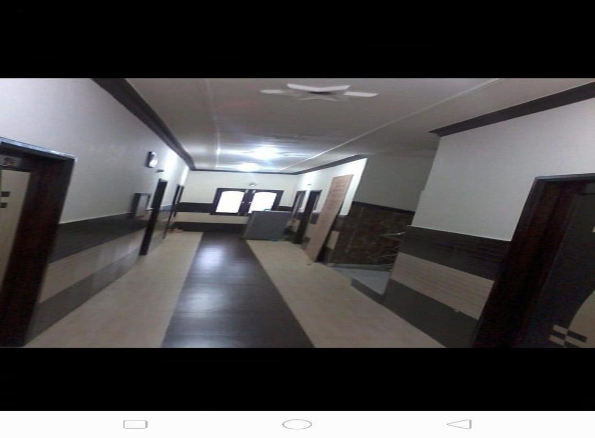 Guru Kalgidhar Residency, 3*