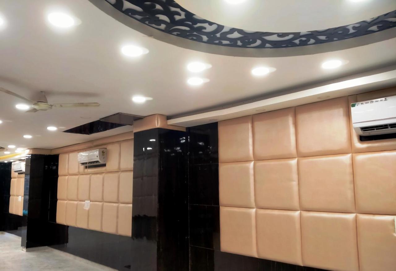 Bansal Paradise Hotel 2*