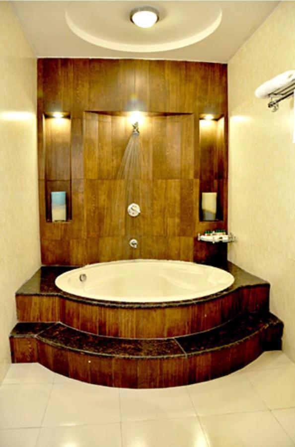 Queens Tower Hotel Amritsar