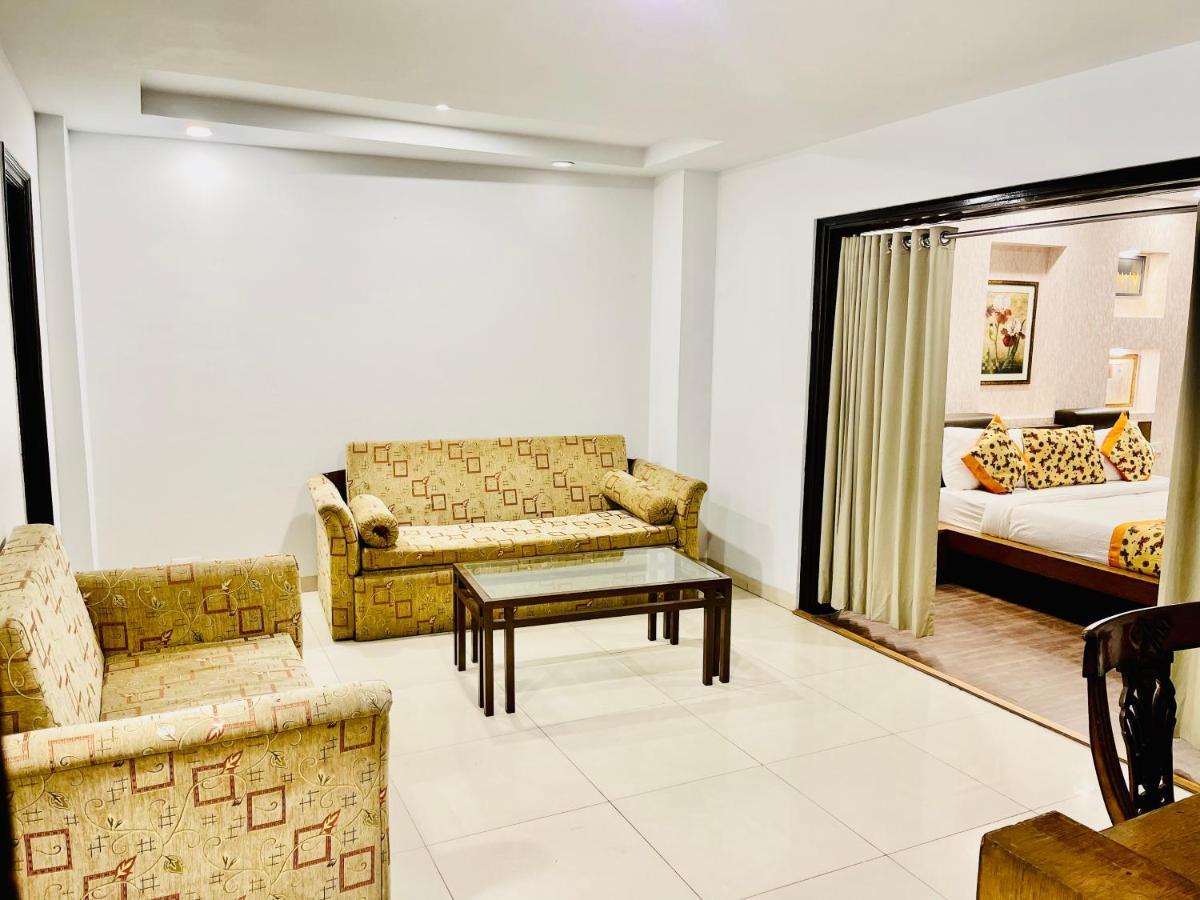 Queens Tower Hotel Amritsar
