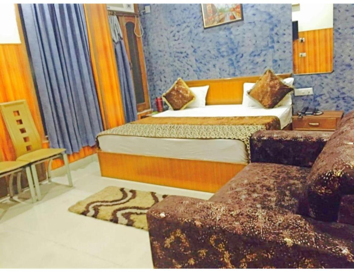 Hotel M.a International,