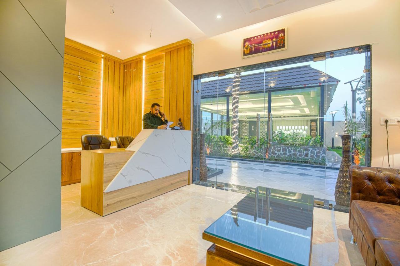 Greenwood By Levelup Hotel Amritsar