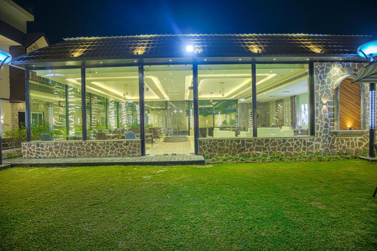 Hotel Greenwood By Levelup Amritsar