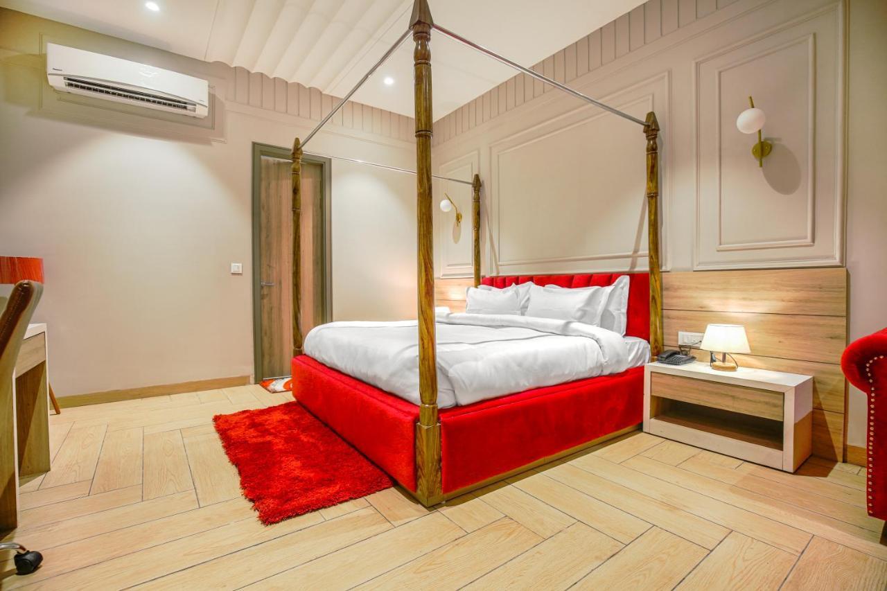 Hotel Greenwood By Levelup Amritsar