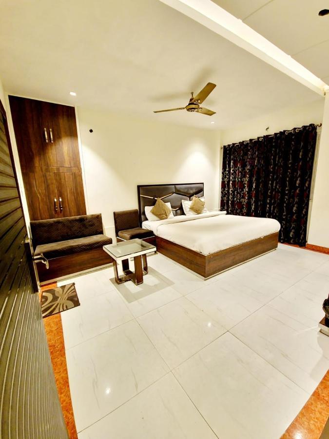Hotel Mg 2*