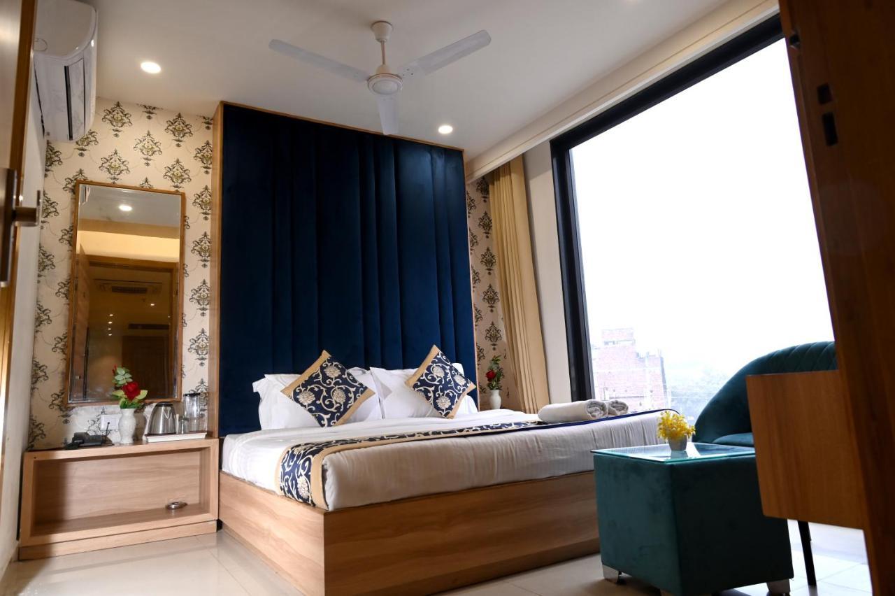 Diamond L Near Golden Temple L In L In 3* Amritsar