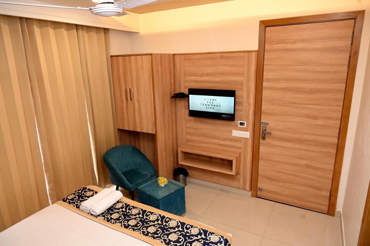 Hotel Diamond L Near Golden Temple L In L In 3*