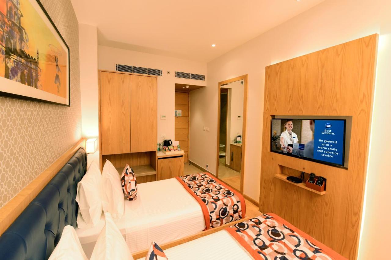 Surestay By Western Model Town 3*