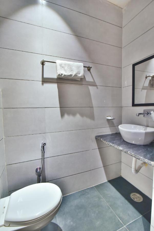 Singh International, Hotel 3*