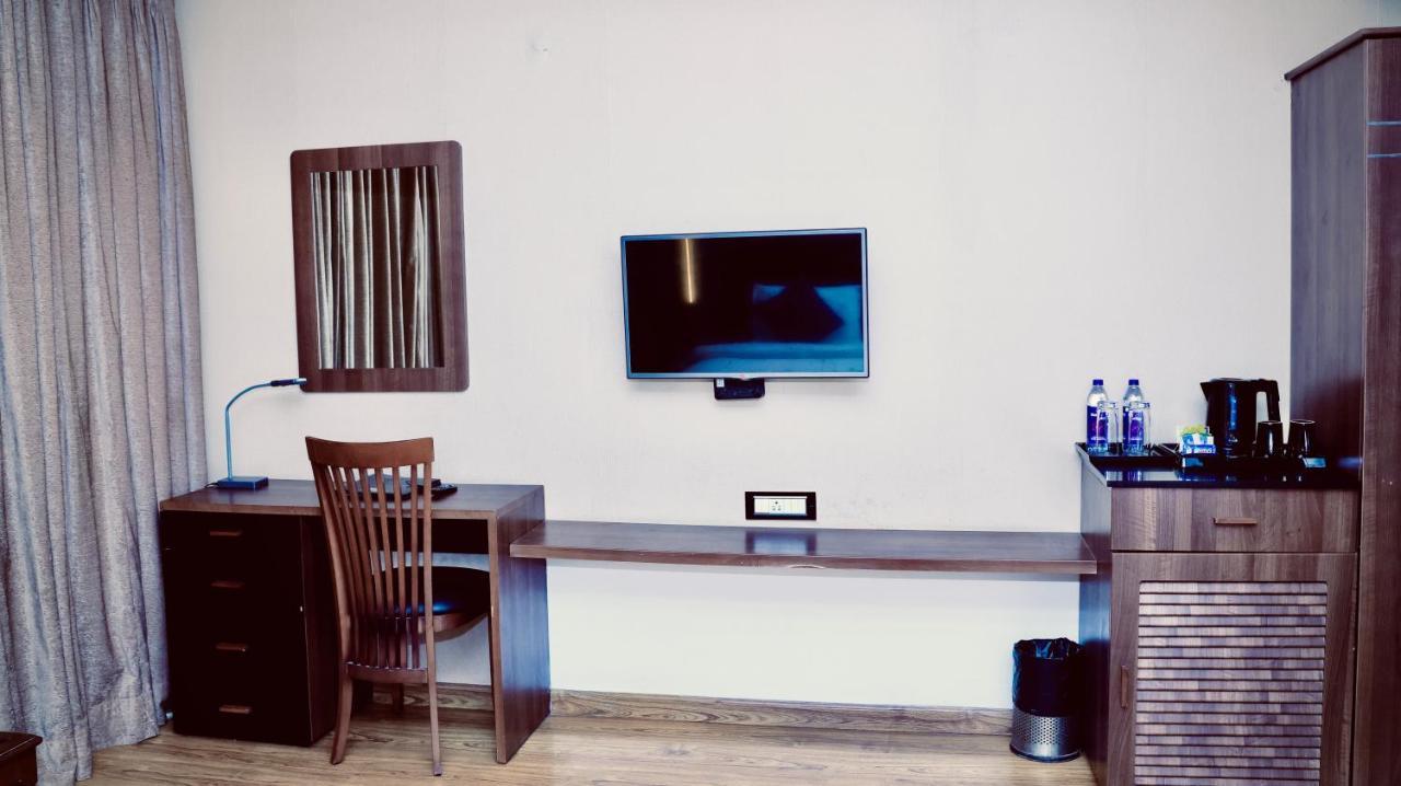 Abode By Aliste Hotels- 2 Minutes Walking To Golden Temple, Hotel 3*