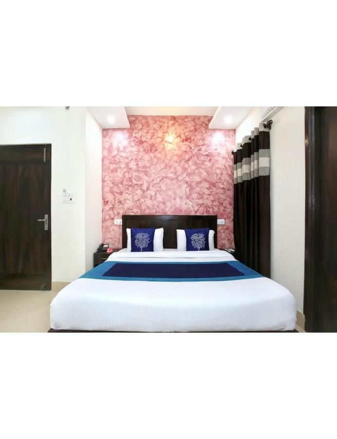 Homestay Js Regency, *