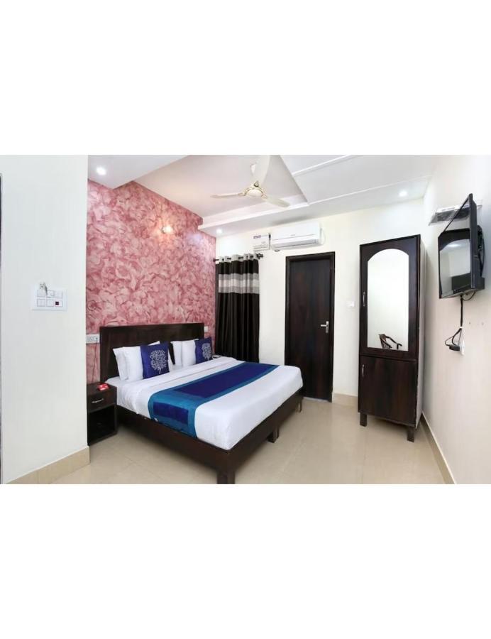 Homestay Js Regency, *