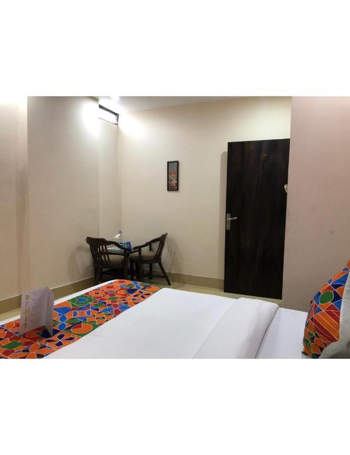 Js Regency, Homestay *