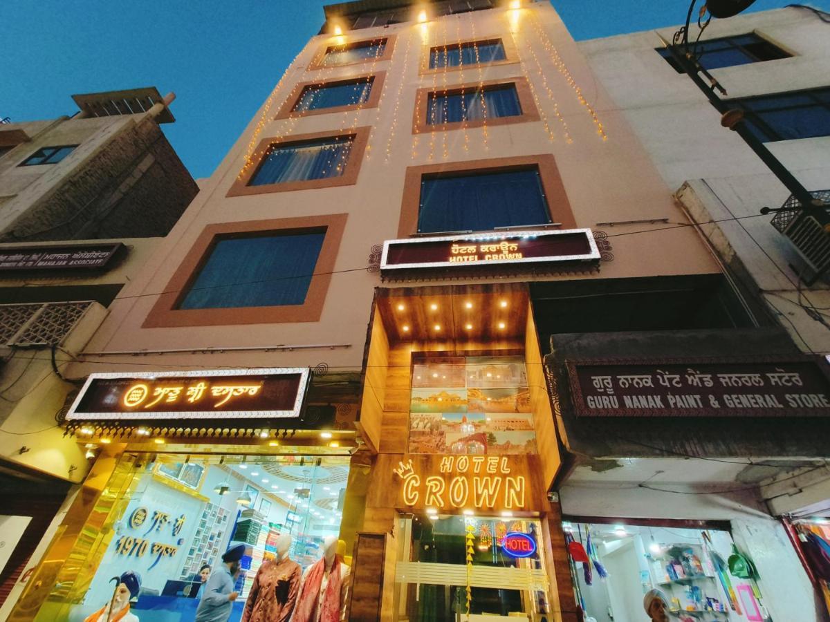 Crown, Amritsar