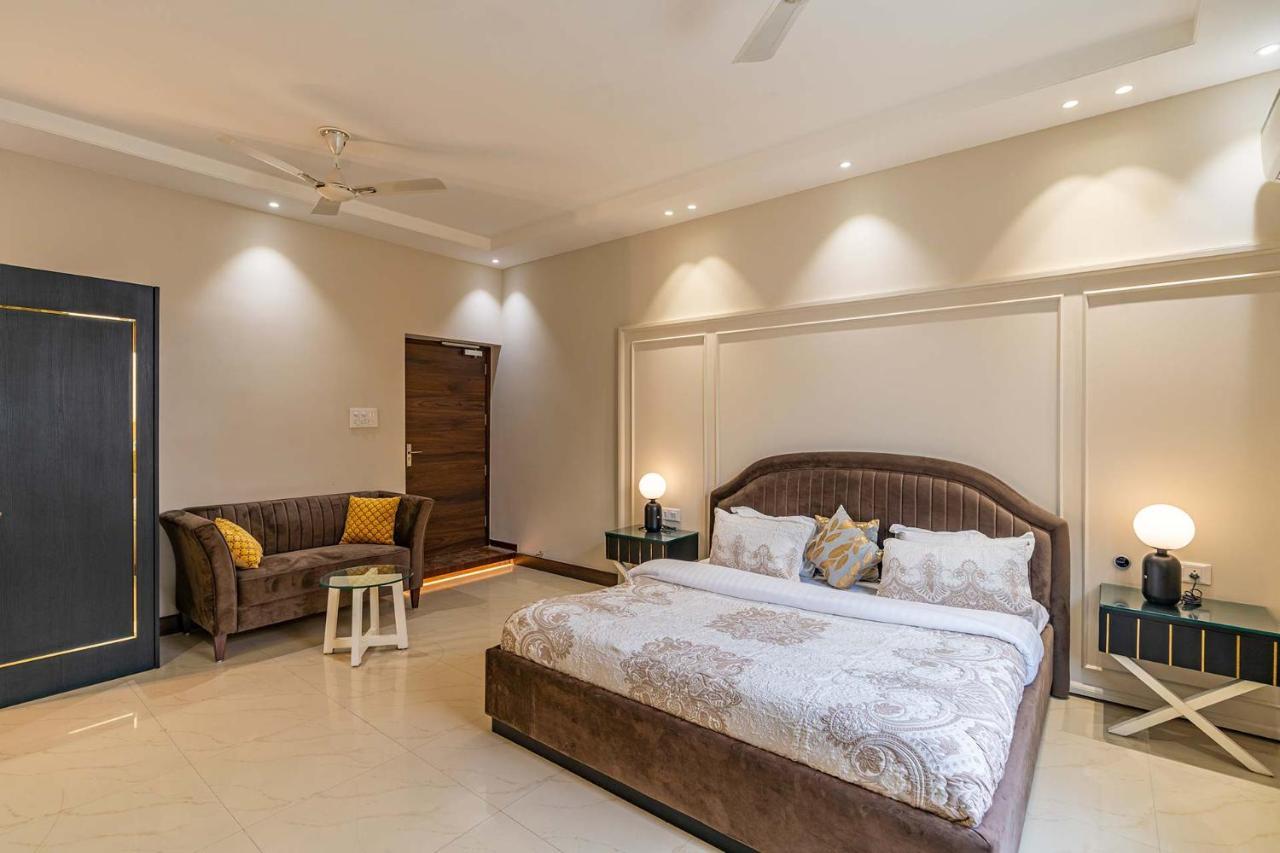 Stayvista At D With Breakfast, Lawn, Bbq * Amritsar