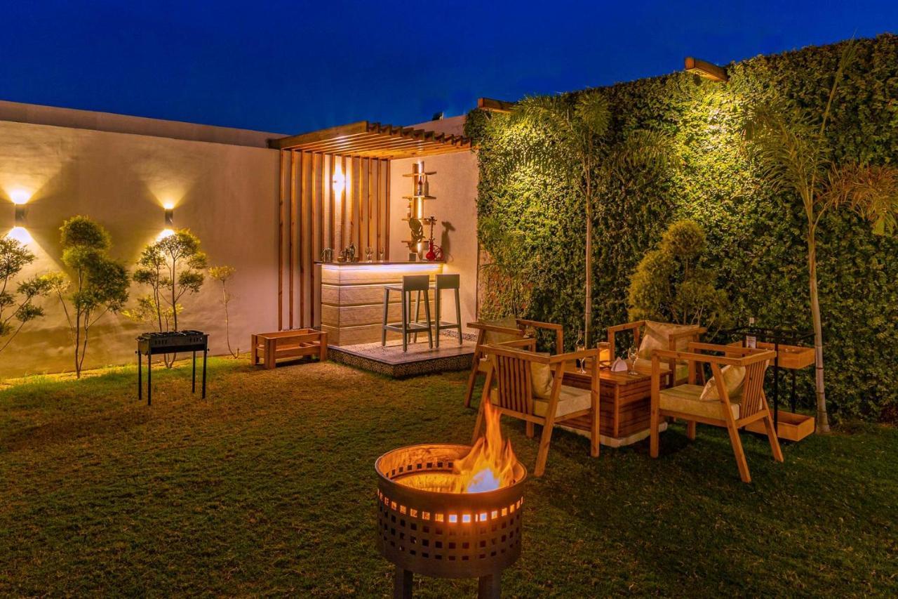 Stayvista At D With Breakfast, Lawn, Bbq Villa *