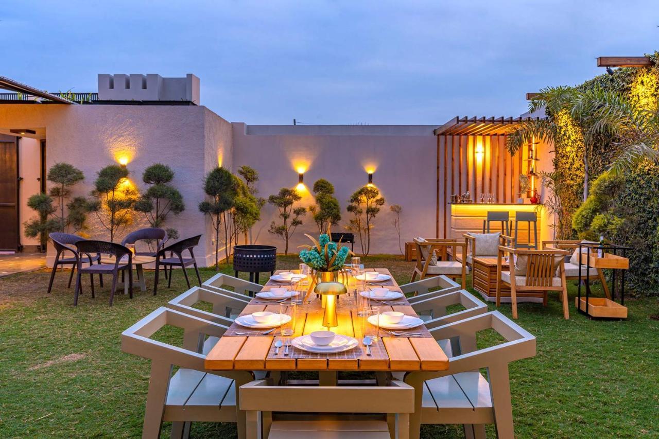 Stayvista At D With Breakfast, Lawn, Bbq Villa *